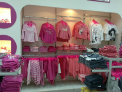 Как выбрать магазин детской одежды?